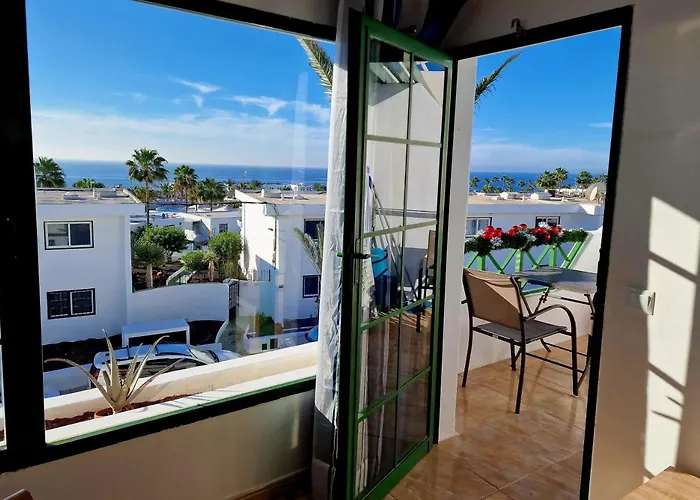 Azul Vista Mar With Pool * Puerto del Carmen (Lanzarote)