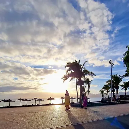 Апартаменти Azul Vista Mar With Pool